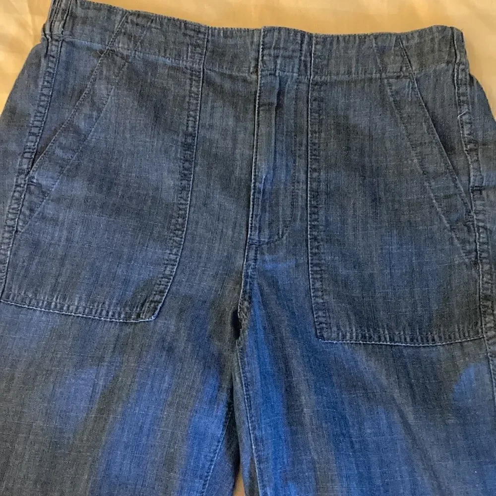 J. Crew NWOT Zip Up Indigo Seaside Cropped High Rise Pants. Size 4.
